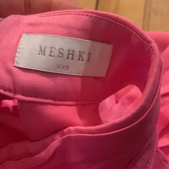 Pink Claire Dress 🎄 - Picture 2 of 2